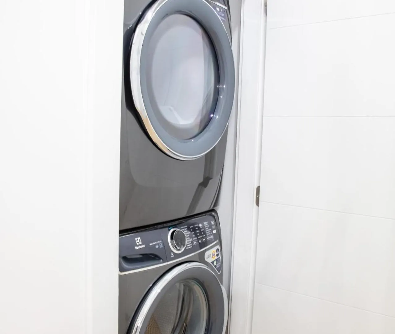 펜션 Brand-New 4 Bedroom Family-Friendly Duplex Is Your Home Away From Home In Vancouver!